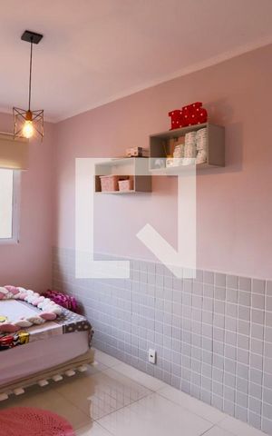 Casa à venda com 110m², 3 quartos e 3 vagas Casa à venda com 110m², 3 quartos e 3 vagasQuarto 1