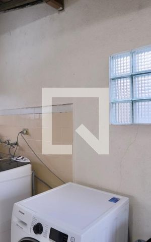 Casa à venda com 110m², 3 quartos e 3 vagas Casa à venda com 110m², 3 quartos e 3 vagasLavanderia