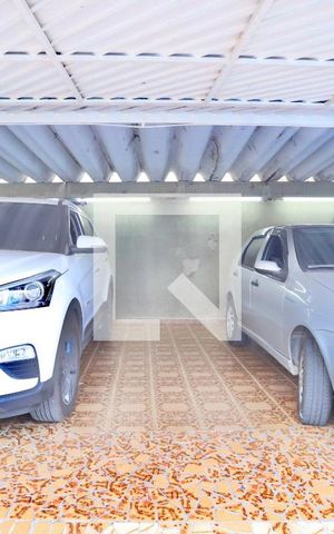 Casa à venda com 110m², 3 quartos e 3 vagas Casa à venda com 110m², 3 quartos e 3 vagasGaragem