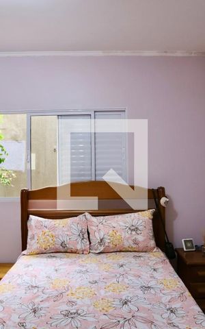 Casa à venda com 110m², 3 quartos e 3 vagas Casa à venda com 110m², 3 quartos e 3 vagasQuarto 2