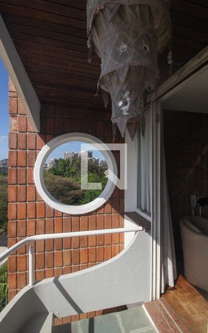 Casa à venda com 596m², 6 quartos e 4 vagasVaranda