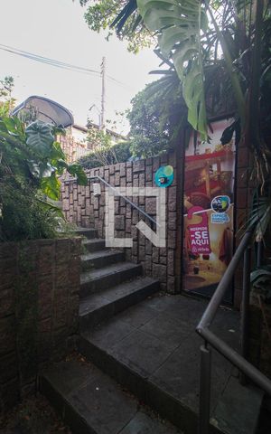 Casa à venda com 596m², 6 quartos e 4 vagasHall de entrada