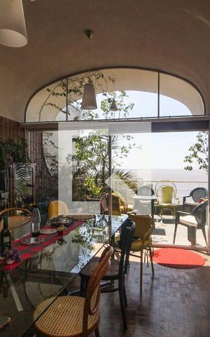 Casa à venda com 596m², 6 quartos e 4 vagasSala 1