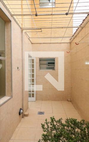 Casa à venda com 290m², 3 quartos e 2 vagas Casa à venda com 290m², 3 quartos e 2 vagasVaranda da Sala