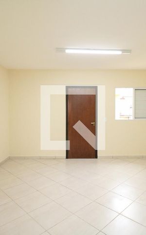 Casa à venda com 290m², 3 quartos e 2 vagas Casa à venda com 290m², 3 quartos e 2 vagasSuíte 3