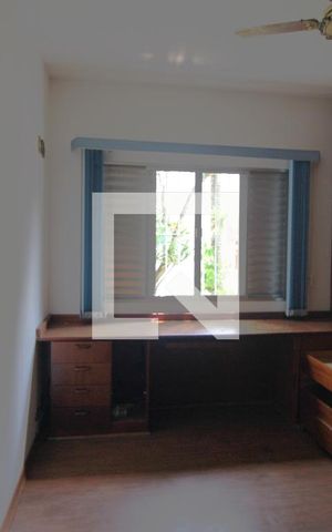 Casa à venda com 309m², 3 quartos e 5 vagasQuarto 1