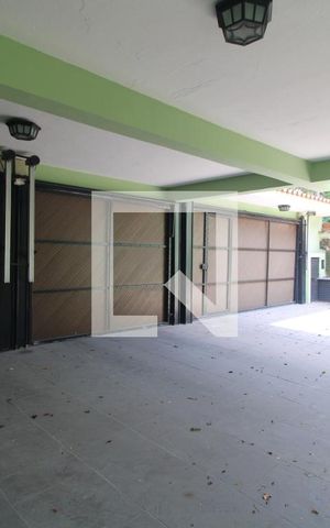 Casa à venda com 309m², 3 quartos e 5 vagasGaragem