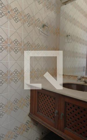 Casa à venda com 309m², 3 quartos e 5 vagasBanheiro 
