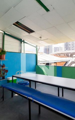 Casa à venda com 500m², 4 quartos e 1 vagaÁrea de Serviço