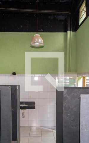 Casa à venda com 500m², 4 quartos e 1 vagaBanheiro - Garagem