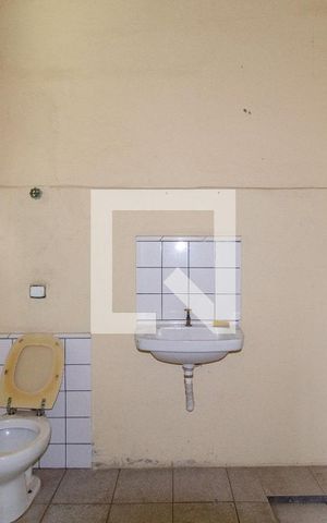 Casa à venda com 500m², 4 quartos e 1 vagaBanheiro - Garagem
