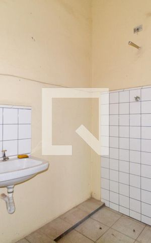 Casa à venda com 500m², 4 quartos e 1 vagaBanheiro - Garagem