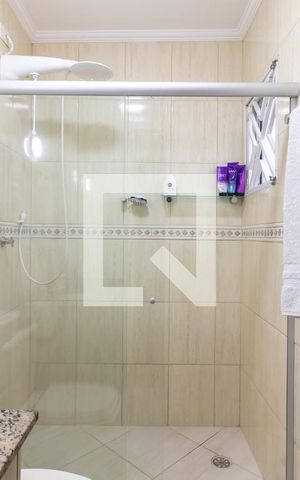 Casa à venda com 159m², 3 quartos e 3 vagasBanheiro da Suíte 1
