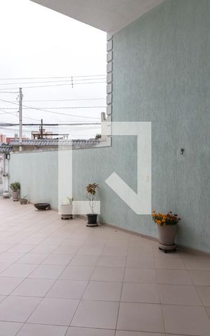 Casa à venda com 159m², 3 quartos e 3 vagasGaragem