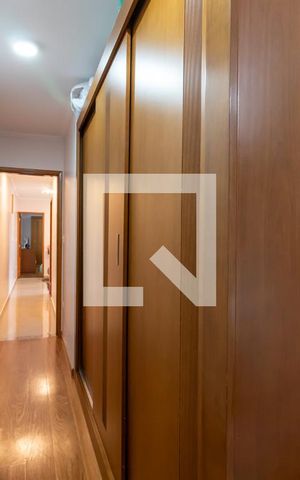 Casa à venda com 159m², 3 quartos e 3 vagasSuíte 1