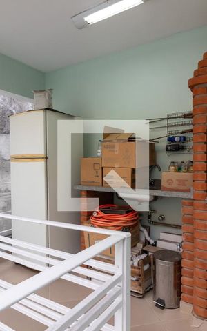 Casa à venda com 159m², 3 quartos e 3 vagasQuintal dos Fundos