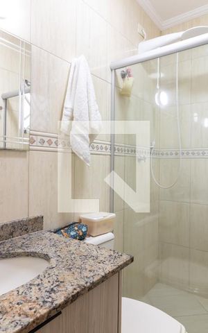 Casa à venda com 159m², 3 quartos e 3 vagasBanheiro da Suíte 1