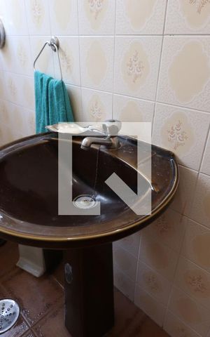 Casa à venda com 170m², 3 quartos e 2 vagasLavabo