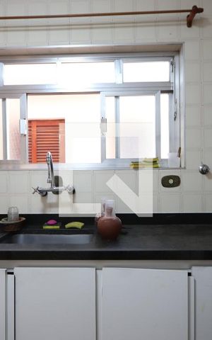 Casa à venda com 170m², 3 quartos e 2 vagasCozinha