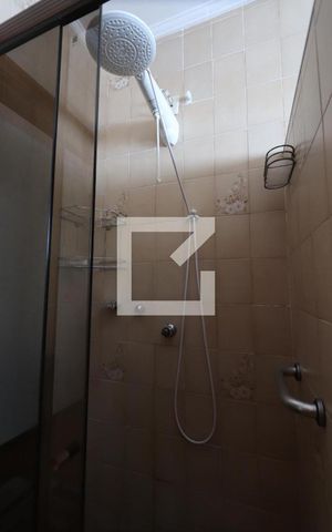 Casa à venda com 170m², 3 quartos e 2 vagasBanheiro Social