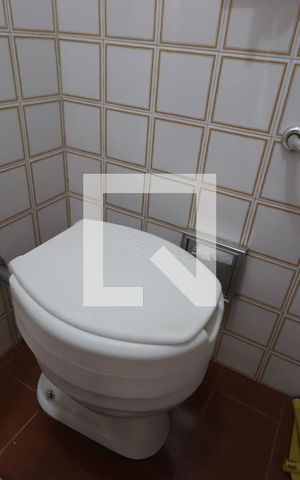 Casa à venda com 170m², 3 quartos e 2 vagasBanheiro de serviço
