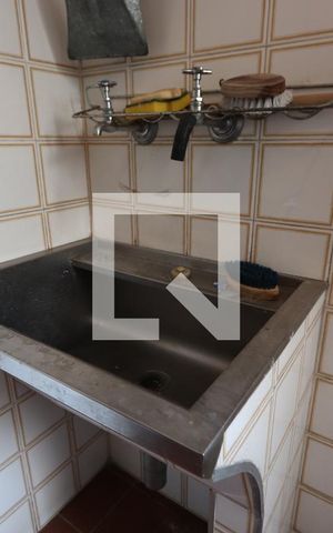 Casa à venda com 170m², 3 quartos e 2 vagasLavanderia