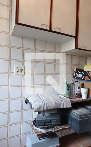 Casa à venda com 170m², 3 quartos e 2 vagasLavanderia