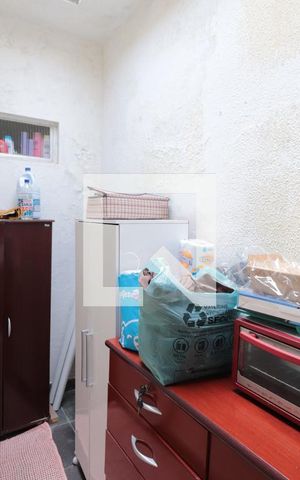 Casa à venda com 180m², 3 quartos e 3 vagasÁrea de serviço 