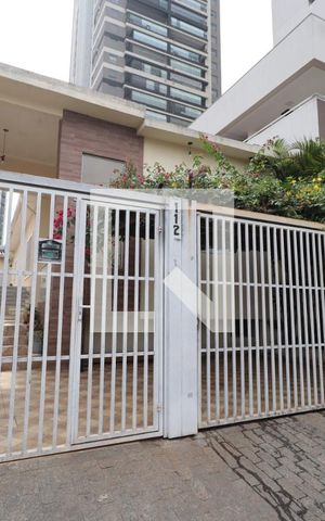 Casa à venda com 180m², 3 quartos e 3 vagasFachada
