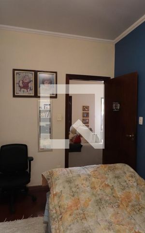 Casa à venda com 180m², 3 quartos e 3 vagasQuarto 