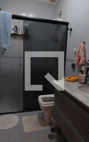 Casa à venda com 180m², 3 quartos e 3 vagasBanheiro