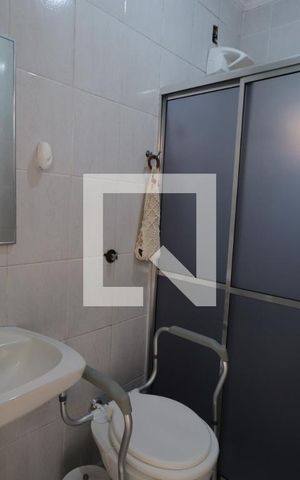 Casa à venda com 180m², 3 quartos e 3 vagasBanheiro
