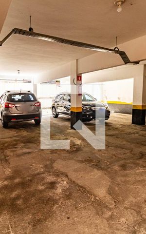 Apartamento para alugar com 74m², 2 quartos e 1 vaga Apartamento para alugar com 74m², 2 quartos e 1 vagaGaragem