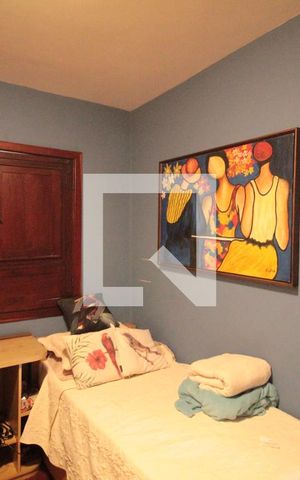 Casa à venda com 304m², 3 quartos e 6 vagasCasa 1 - Quarto