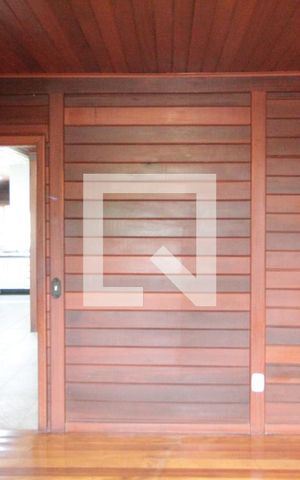 Casa à venda com 304m², 3 quartos e 6 vagasCasa 2 - Quarto