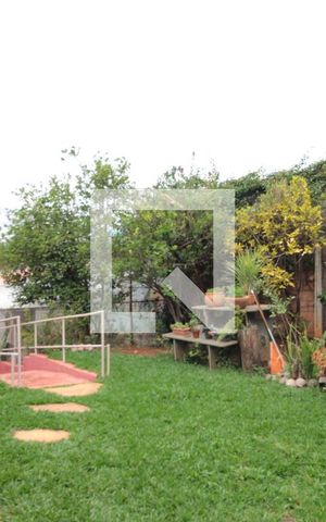 Casa à venda com 304m², 3 quartos e 6 vagasJardim e Horta