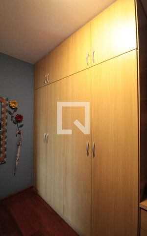 Casa à venda com 304m², 3 quartos e 6 vagasCasa 1 - Quarto
