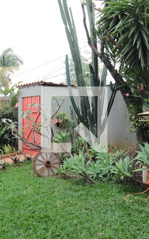 Casa à venda com 304m², 3 quartos e 6 vagasCasa 1 - Hall de Entrada