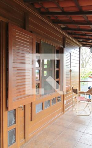 Casa à venda com 304m², 3 quartos e 6 vagasCasa 2 - Varanda
