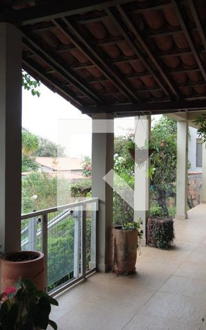 Casa à venda com 304m², 3 quartos e 6 vagasCasa 1 - Área Gourmet
