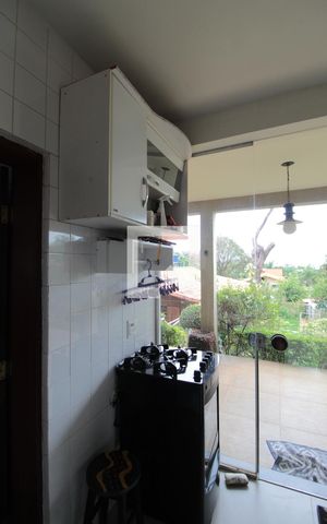 Casa à venda com 304m², 3 quartos e 6 vagasCasa 1 - Área de Serviço