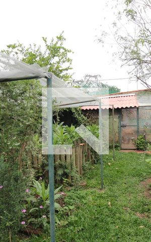 Casa à venda com 304m², 3 quartos e 6 vagasJardim e Horta