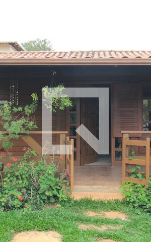 Casa à venda com 304m², 3 quartos e 6 vagasJardim e Horta