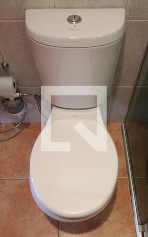 Casa à venda com 304m², 3 quartos e 6 vagasCasa 2 - Banheiro Social