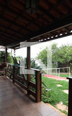 Casa à venda com 304m², 3 quartos e 6 vagasCasa 2 - Varanda