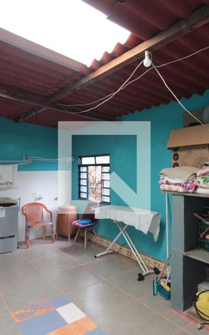 Casa à venda com 304m², 3 quartos e 6 vagasCasa 2 - Área de Serviço