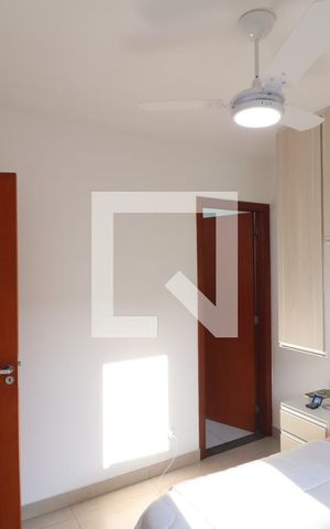 Casa de condomínio à venda com 132m², 3 quartos e 3 vagasQuarto Suíte