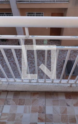 Casa de condomínio à venda com 132m², 3 quartos e 3 vagasSacada