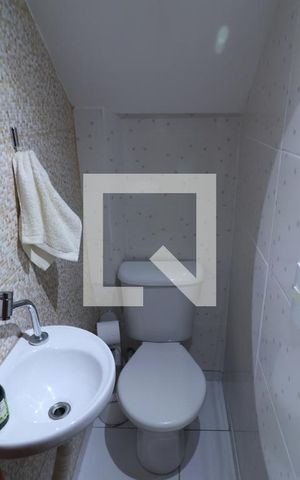 Casa de condomínio à venda com 132m², 3 quartos e 3 vagasLavabo