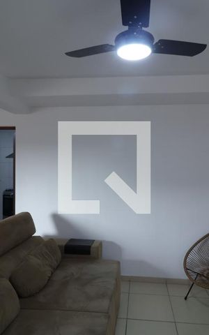 Casa de condomínio à venda com 132m², 3 quartos e 3 vagasSala de TV